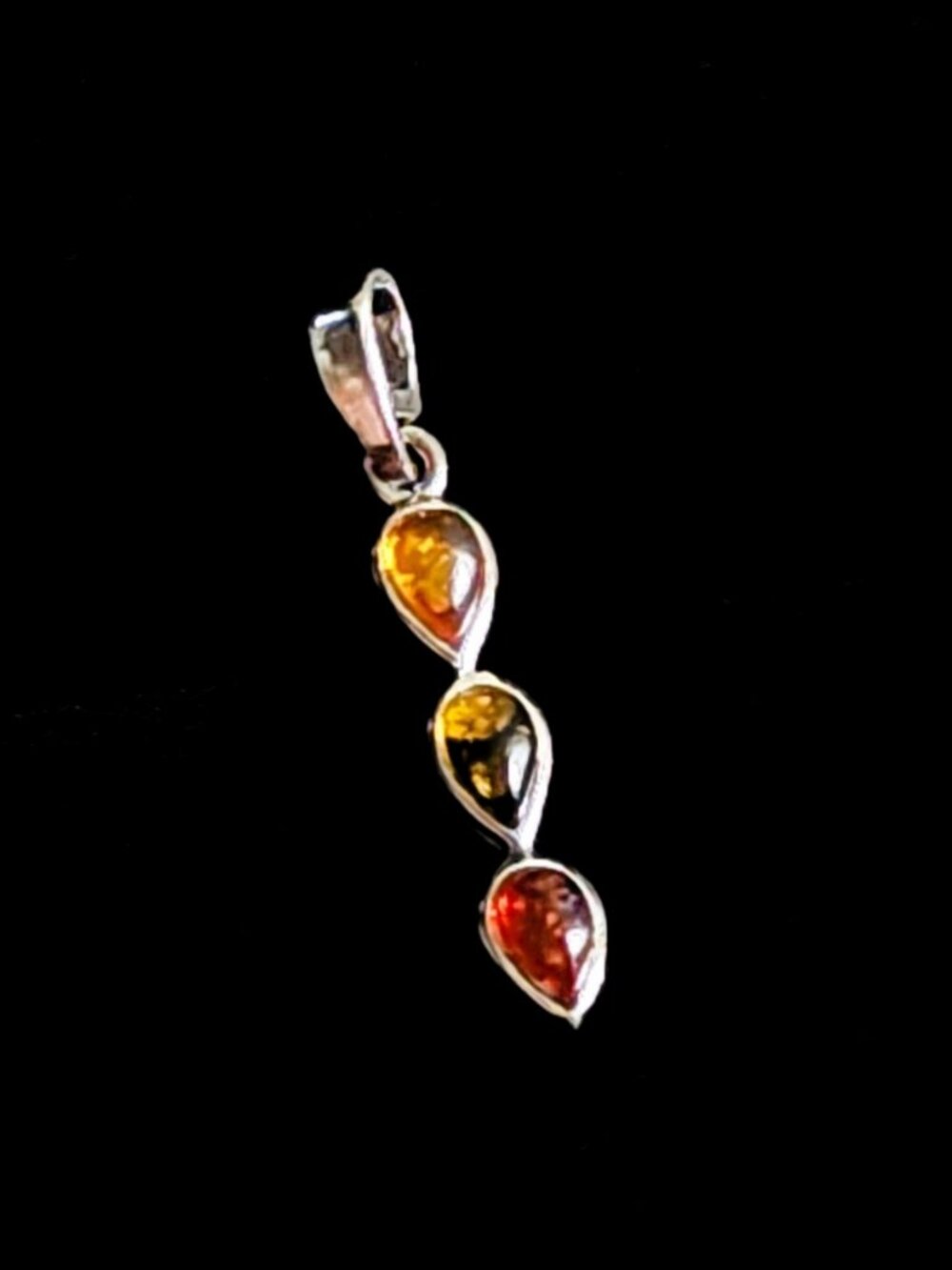 VTG 925 Sterling Silver Tri-Stone Baltic Amber Teardrop Dangle Pendant